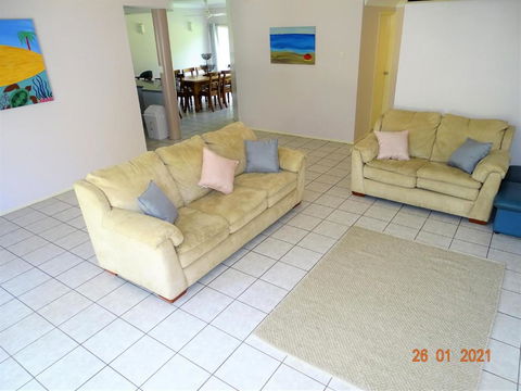 Live Love Laugh Travel Entire 2 Bdrm Villa - Broome Tourism 1