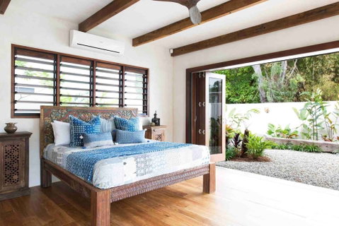 Spice At Oak Absolute Oceanfront House - Broome Tourism 6