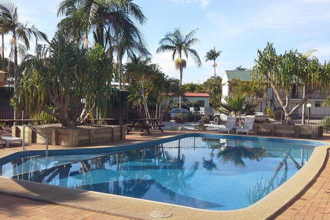 Colonial Village - Broome Tourism 1