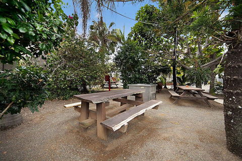 Colonial Village - Broome Tourism 6