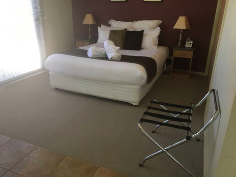 Romantic Getaway In Otway Ranges - Broome Tourism 2