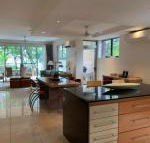 Beach House Apartment 1 - Broome Tourism