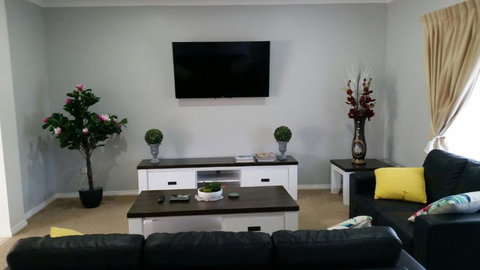 Numurkah Apartments The Saxton - Broome Tourism 4