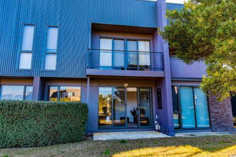 20 Coast Drive Torquay - Broome Tourism 0