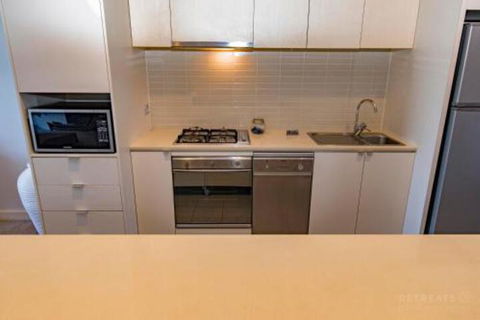 20 Coast Drive Torquay - Broome Tourism 5