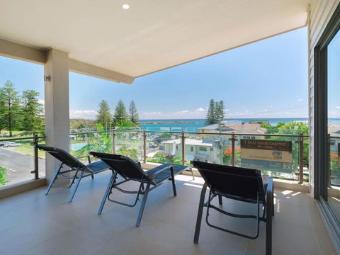 Bimbadeen Penthouse Across The Road From Main Beach! - Broome Tourism 5