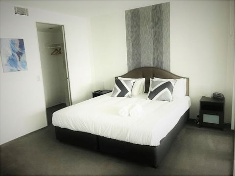 Private Apartments At Q1 - Broome Tourism 2