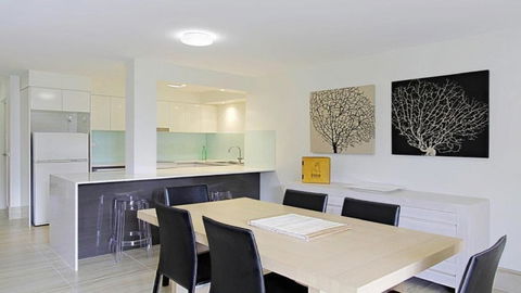 1 / 56 Lawson StreetatClarkes Beach - Broome Tourism 4