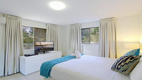 1 / 56 Lawson StreetatClarkes Beach - Broome Tourism 6
