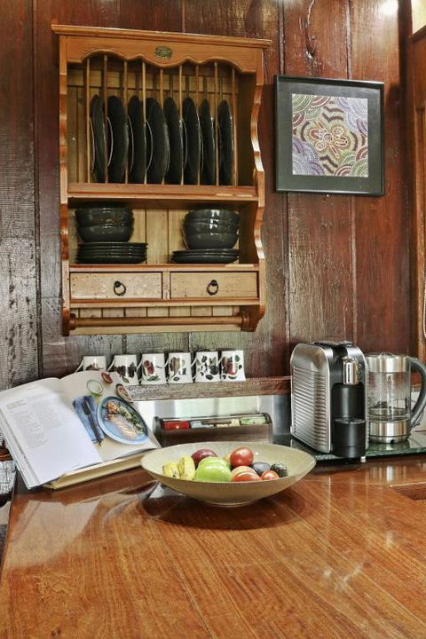 CHRISTOPHERS COTTAGE - Broome Tourism 5