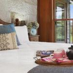 CHRISTOPHERS COTTAGE - Broome Tourism 0