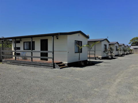 Lakes Main Holiday Park - Broome Tourism 1