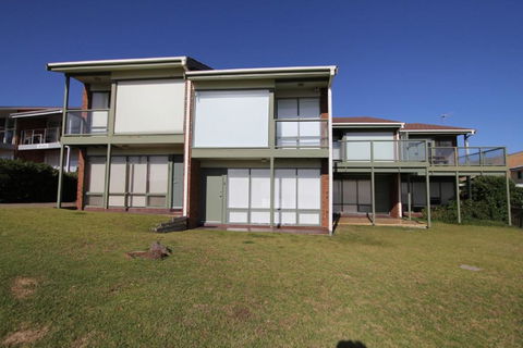 Southern Sands Beachfront Apartments - Broome Tourism 5