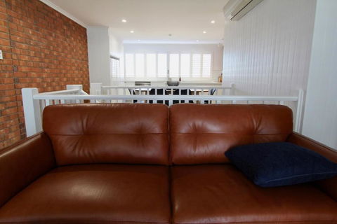 Southern Sands Beachfront Apartments - Broome Tourism 4