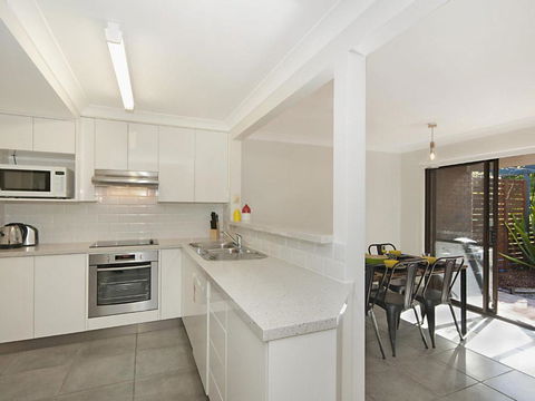 Calinda Sol 11 - Broome Tourism 6