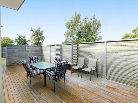 ONE LEVEL At BROADBEACH RESORT - Broome Tourism 1