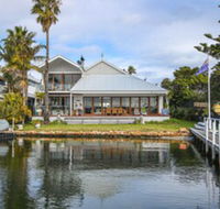Bancroft Bay Frontage - Broome Tourism
