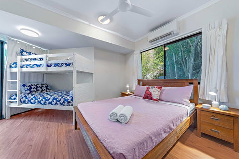 Ambience Of Airlie - Airlie Beach - Broome Tourism 4