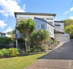 10 Barra Crescent Coolum Beach 500 BOND WIFI walking distance to beach - Broome Tourism