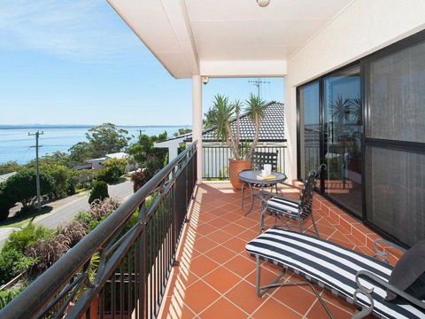 La CimaatNelson Bay - Broome Tourism 5