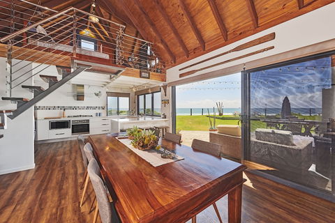 A PERFECT STAY - Belongil On The Beach - Broome Tourism 4