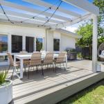 SUNKISSED MORNINGTON - Broome Tourism 0