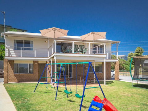 Footprints At Carrickalinga 31 Solitude Drive - Broome Tourism 6