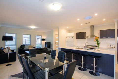 Vantage Court A Hidden Gem Of Mudgee 11 - Broome Tourism 4