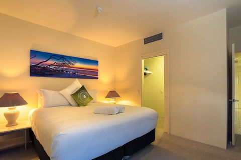 Daydream On The Greens - Broome Tourism 7