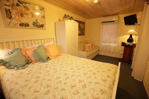Carter Cottages - Broome Tourism 5