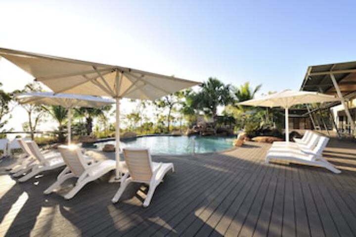  Broome Tourism