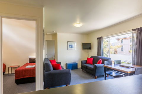 Graham Apartments - Broome Tourism 6