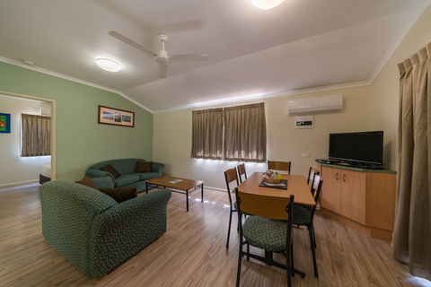 Capricorn Caves - Caravan Park - Broome Tourism 5