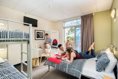 Adelaide Central YHA - Hostel - Broome Tourism 6