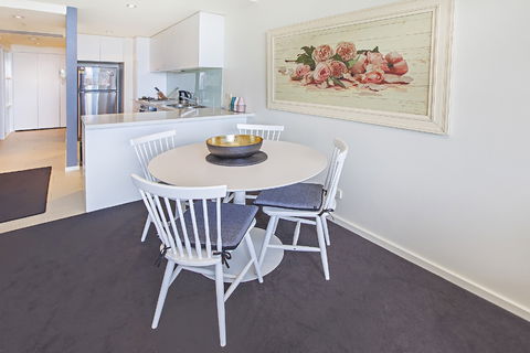 Melbourne Holiday Apartments Flinders Wharf - Broome Tourism 4