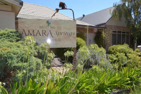 Amara Springs Guest House - Broome Tourism 0