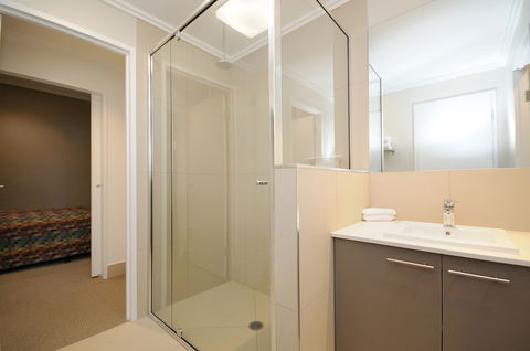 Laguna Apartments - Broome Tourism 6