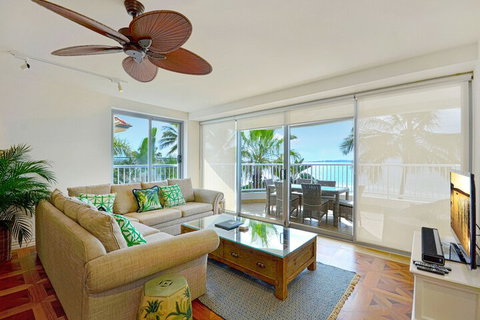 La Mer Noosa - Broome Tourism 5