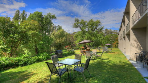 Riverbank Park Motel - Broome Tourism 0