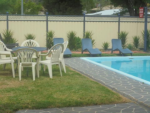 Riverbank Park Motel - Broome Tourism 5