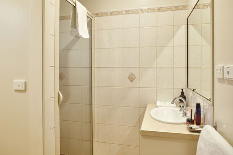 Goldfield Holiday Units - Broome Tourism 6