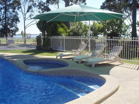 Lakeview Motel - Broome Tourism 6