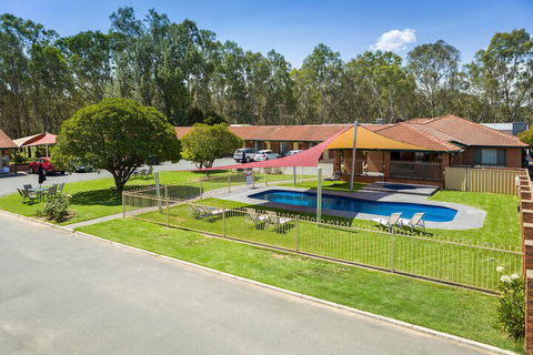 Advance Motel - Broome Tourism 1
