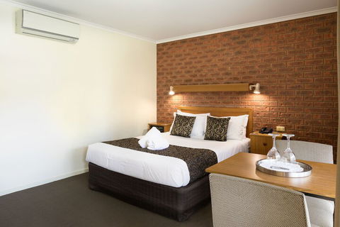 Advance Motel - Broome Tourism 7