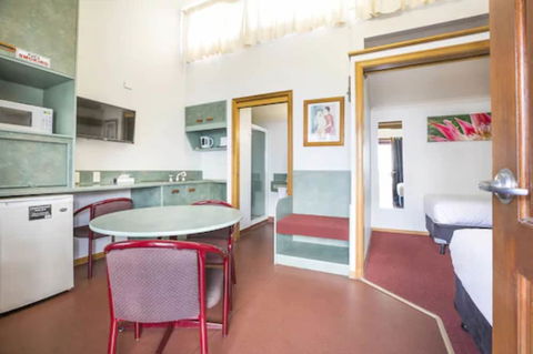 Downs Motel - Broome Tourism 5