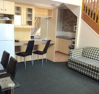Country Gardens Motor Inn Toowoomba - Broome Tourism