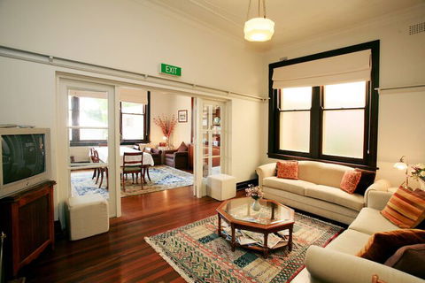The Bank Guesthouse - Broome Tourism 6