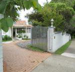 Chatswood Inn - Broome Tourism
