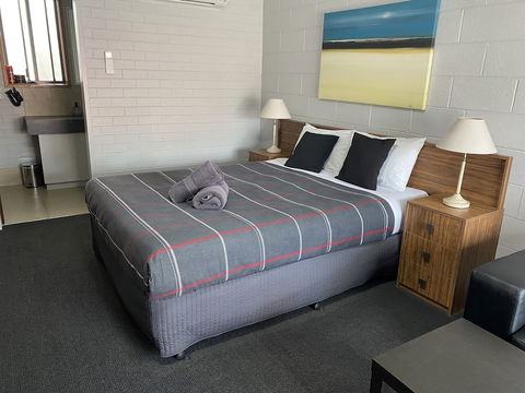 Mariner Motel - Broome Tourism 1