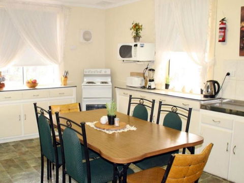 Squatters Cottage - Broome Tourism 6